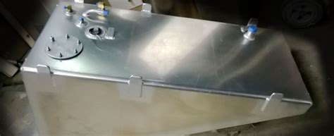 custom aluminum boat fuel tank fabrication|stock aluminum marine fuel tanks.